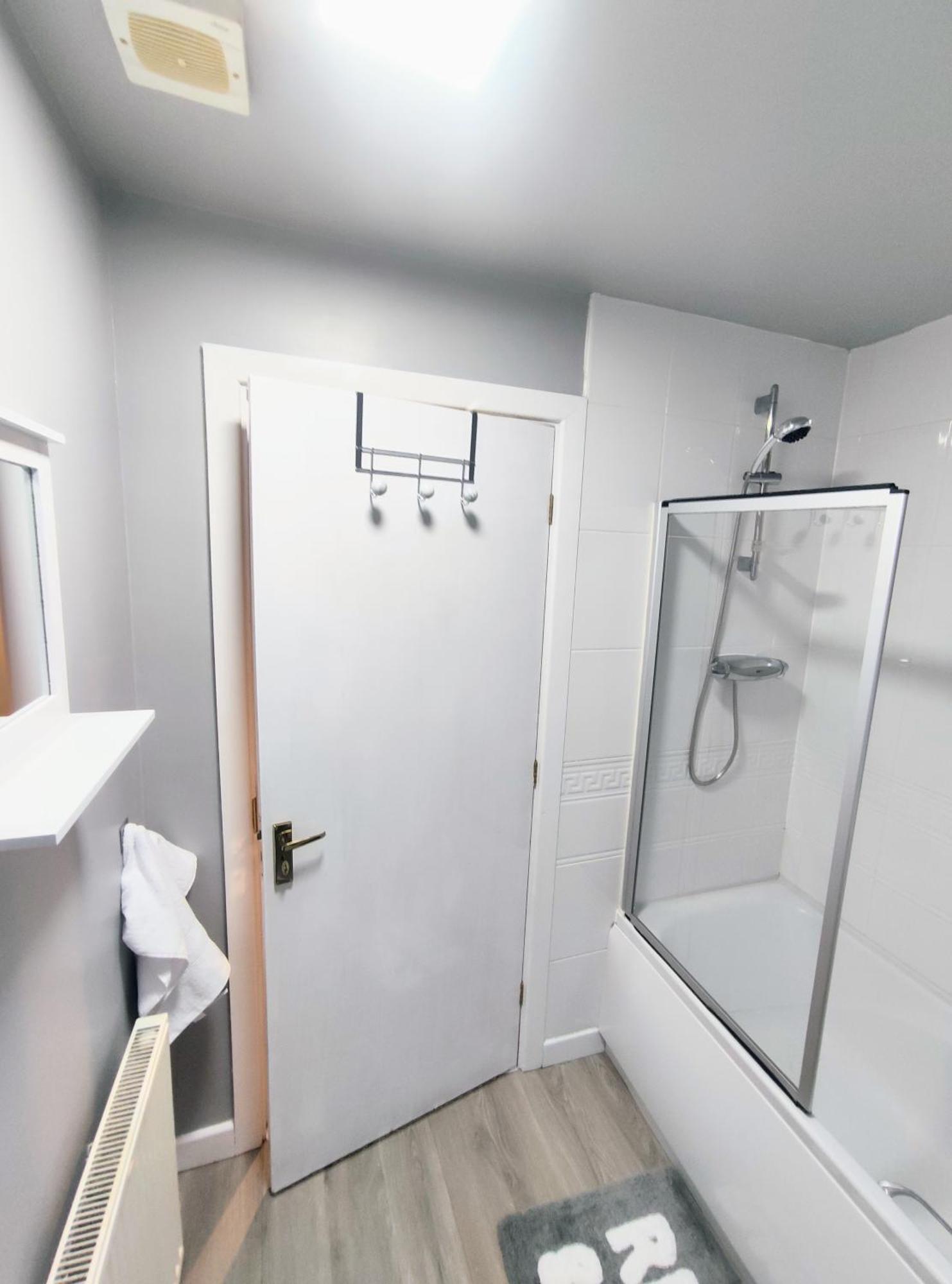 High Rigg House Bradford - Luxury Accomodation With Private Parking Idle Ngoại thất bức ảnh